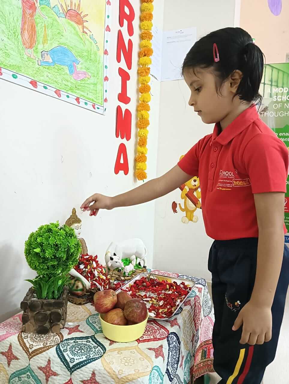 Play School Morai Vapi 